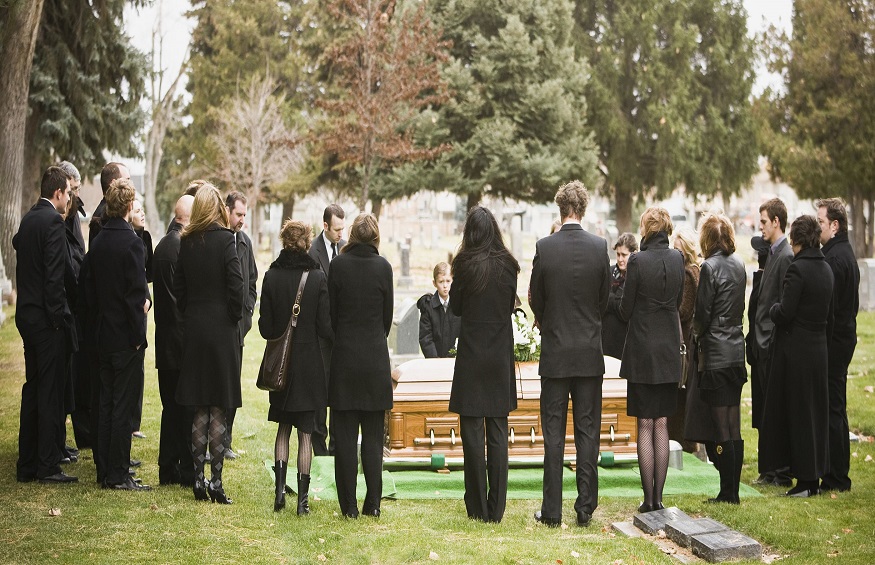 Basic Funeral Etiquette That Everyone Should Know