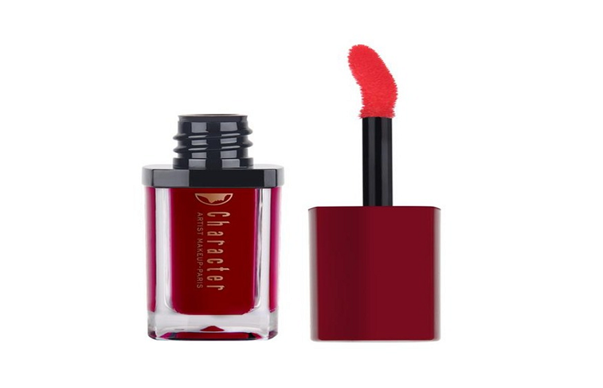 What are the tips to consider while buying lipstick online?